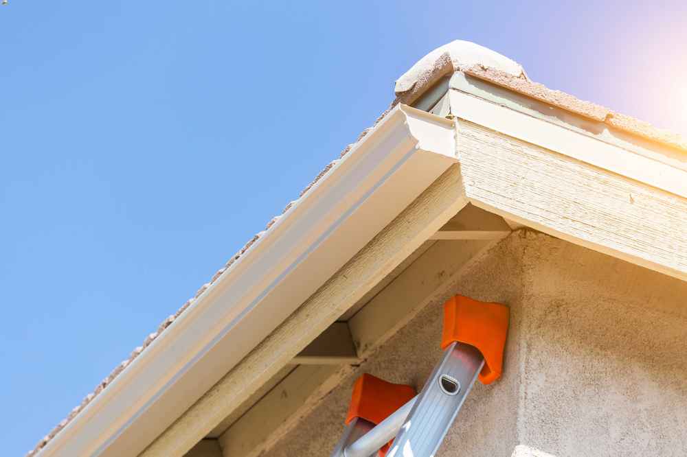 How to Choose the Best Gutters for Your Home in Houston