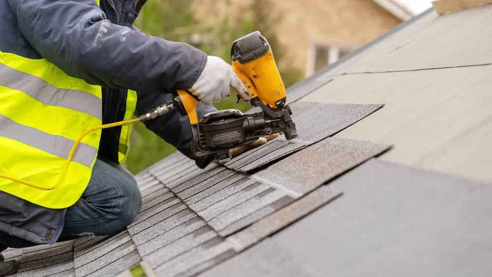 7 Smart Ways to Prevent Roof Leaks and Costly Damage