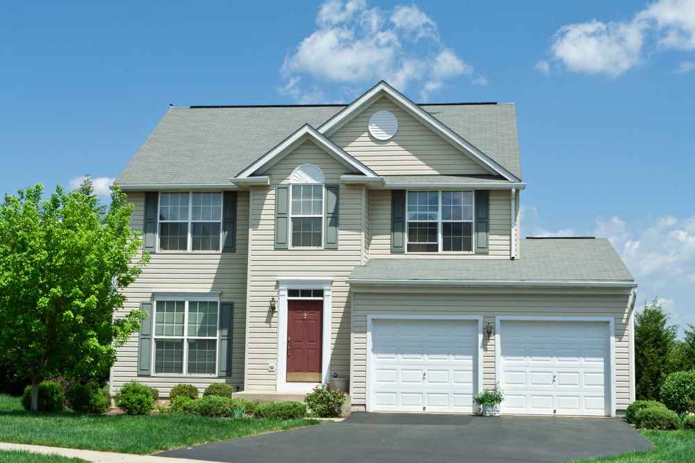 roof color affects energy efficiency in Houston TX